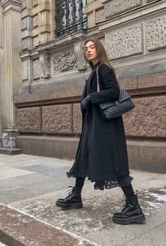 Black Dress And Dr Martens Outfit, Classy Dr Martens Outfit, Black Martens Outfit, Black Layers Outfit, Dr Martens Black Outfit, Dr Martens Outfit Winter Dresses, Dr Martens Outfit Dress, Black Dr Martens Outfit, Dr Martens Winter Outfit