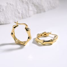 ♡ Share the Love FOLLOW on Instagram - @bealjewelry This unique design combines the bone motif with delicate fine details in a hoop earring crafted from 14-karat gold. Meticulously crafted with 14-karat gold, this earring offers a modern and chic appearance to complement your style. The bone details lend a distinctive character to the hoop earring, blending elegance with modern sophistication. The meticulous craftsmanship communicates that every detail has been thoughtfully considered and design Gold Nickel-free Hoop Earrings Fine Jewelry, Nickel-free Gold Hoop Earrings Fine Jewelry, Gold Nickel-free Fine Jewelry Hoop Earrings, Real Gold Jewelry, Earrings Trendy, Fancy Jewellery, Follow On Instagram, Trendy Earrings, Earring Crafts