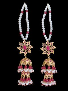 Jadavi lacha or choker with double jhumka earrings and Tika Original polki used 22carat gold plated Festival Dupatta With Kundan And Naqshi Detailing, 22k Gold Bollywood Jewelry With Latkans, Traditional Kundan Wear With Naqshi For Festivals, Festival Traditional Wear With Kundan And Naqshi, Festive Gold Naqshi Dupatta, Festive Gold Dupatta With Naqshi Details, Traditional Latkan Jewelry For Eid, Traditional Latkans Jewelry For Eid, Gold Naqshi Dupatta For Diwali