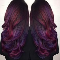 Hair Color Plum, Plum Hair, Hair Color Burgundy, Different Hair Colors, Hair Color Purple, Burgundy Hair, Trendy Hair Color, Hair Color Highlights, Ombre Hair Color