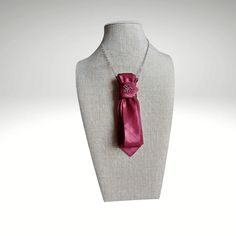 We recycle old necktie for You to get a new stunning look. Old men's tie is repurposed to a magnific women accessories. You can wear it on daily look combined with jeans, in the office on collared shirts or to a special event on dress. Whatever you decide it will upgrade your clothes and make you unique in crowd. #womensfashion #officefashion #uniquefinds #handmadenecklace #cravatte #fashionlover #uniquegifts #neckties #necktiestyle #upcyclefashion #urbanfashion #streetfashion #specialoccasion Collared Shirts, Men's Tie, Upcycled Fashion, Tie Styles, Tie Accessories, Suit And Tie, Perfect Gift For Her, Office Fashion, Ties Mens