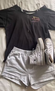 Cute Lazy Day Outfits For Summer, Comfy Shorts Outfit, Basic Girl Outfit, Comfy Summer Outfits, Gymwear Outfits, Outfit Inspo Summer, Casual Preppy Outfits, Cute Lazy Day Outfits, Cute Lazy Outfits