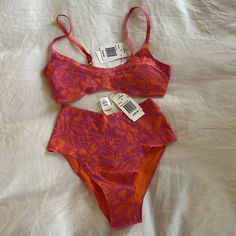 L*Space Alec Bikini Top + Seamless Bikini Bottom Nwt! Pink Underwire Tankini For Summer, Pink Underwire Tankini For Pool, Pink Bra-friendly Tankini For Swimming, Pink Fitted Tankini For Sunbathing, Fitted Pink Tankini For Sunbathing, Pink Seamless Tankini For The Beach, Pink Bra Friendly Summer Tankini, Pink Summer Tankini With Bra Friendly Design, Summer Pink Tankini With Bra Friendly Design