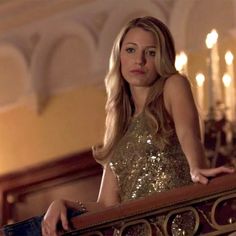 ASO Serena Van Der Woodsen Gold Dress Blair Et Serena, Gossip Girl Season 6, Silver Sequin Dress