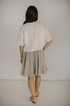 This knee-length flowy linen skirt has deep pockets and an elastic waist for your everyday comfort.Qualities of this casual linen circle skirt:- made from Oeko-Tex certified 100 % European linen fabric which guarantees you that it meets human - ecological requirements. The linen fabric is of medium weight (185 g).- Wide elastic waistband.- if your feel that you need to add extra length - do not hesitate to contact us. - color in the picture - Sand brown (beige). Please choose any other color on Beach Linen Gathered Skirt, Beach Linen Flared Skirt, White Pleated Linen Skirt, Bohemian Relaxed Linen Skirt, White Linen Flared Skirt, White Linen Bohemian Skirt, White Flared Linen Skirt, Flowy Linen Mini Skirt, White Tiered Linen Skirt