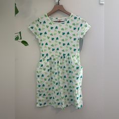 Cute Little Dress, With Pockets! Playful Cotton Mini Dress With Short Sleeves, Cute Green Cotton Mini Dress, Casual White Cotton Dress, Pink Sundress, Muslin Dress, Pineapple Dress, Jack Green, Orange Fits, Girls Holiday Dresses