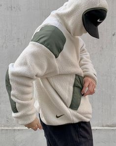 Mens Athleisure Outfits, Fleece Hoodie Outfit, Ghost Files, Nike Street, Sewing Men, Techwear Fashion, Outfit Inso, Athleisure Men, Kids Sportswear