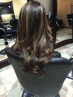 Highlights Curly Hair, Black Hair With Highlights, Hair Stylies, Haircuts Straight Hair