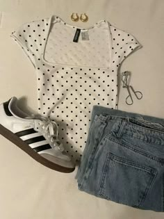 Back To School Fits, Trendy Outfits For Teens, Outfit Inspo Casual, Cute Preppy Outfits, Simple Trendy Outfits, School Fits, Cute Everyday Outfits, Really Cute Outfits, Cute Simple Outfits