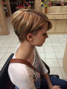 Partial Blonde Highlights, Pixie Blonde, Blonde Short Hair, Warm Highlights, Short Hair Highlights, Blonde Short, Kids Hair Cuts, Highlights Brown Hair, Kids Hair