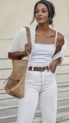 White Jeans Outfit, Jeans Outfit, Sheer Top, Jean Outfits, White Jeans, White