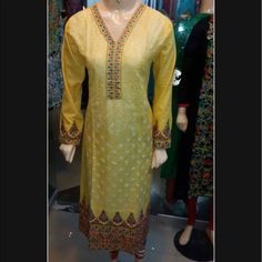 New Condition Size M Yellow Kurta With Gold Embroidery, Casual Yellow Kurta For Festive Occasions, Casual Kurta With Intricate Embroidery For Spring, Casual Spring Kurta With Intricate Embroidery, Casual Fitted Kurta With Floral Embroidery, Casual Festive Kurta With Intricate Embroidery, Casual Embroidered Kurta For Festivals, Casual Kurta With Resham Embroidery, Womens Sizes