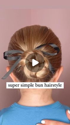 Kids Bun Hairstyles, Bun Hair Tutorials, How To Make A Ballet Bun, How To Do A Ballet Bun With Short Hair, Kids Easy Hairstyles, Simple Bun Hairstyle, Cute Easy Ballet Buns, Bun With A Bow, Bun With Bow