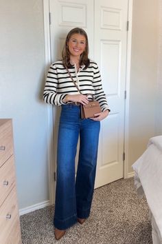 Check out this post for the perfect fall outfit! Perfect Fall Outfit, Casual Work Outfit, Winter Outfits Women, Casual Dinner Outfit, Winter 2023, Long Live, Fall Outfit, Jean Outfits