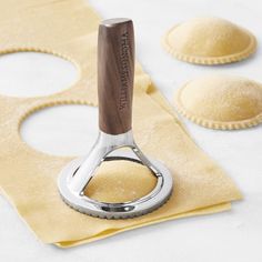 Williams Sonoma Walnut Ravioli Stamps #williamssonoma Walnut Ravioli, 2022 Tools, Pasta Makers, Electric Skillet Recipes, Couples Stuff, Thanksgiving Foods, Kitchen Supply, Homemade Ravioli, William Sonoma