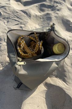 The Logan and Lenora bikini bag is there perfect beach accessory. It is a great wet dry bag or a grab and go clutch. It is machine washable and waterproof so you dont have to worry about sand or wet suits! Wet Dry Bag, Pouch Organizer, Dry Bag, Beach Accessories