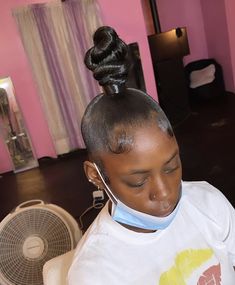 High Sleek Bun Black Women, High Top Bun Hairstyles, High Knot Bun Black Women, Top Knot Hairstyles For Black Women, Sleek High Bun Black Women, Topknot Bun Black Women, Ninja Bun With Braiding Hair, Too Knot Bun Black Women, Ninja Bun Hairstyles For Black Women