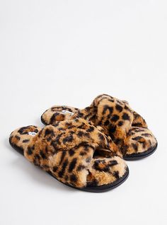 FIT Extra wide width (WW). Extra cushioned footbed; rubber sole. MATERIALS + CARE Faux fur. 100% polyester. Imported. DETAILS Fur-lined. Leopard print. Ankle strap. The best plus size women's Criss Cross Slipper - Faux Fur Leopard Shoes in leopard. Rock your look from Torrid to Festivals like Coachella and Lollapalooza, a concert, a show, or just for fun! Torrid is your destination for cozy fall and winter clothes to keep you warm and comfortable. Red White And Brew, Christmas Tunic, Leopard Slippers, Black Confetti, Trendy Plus Size Fashion, Comfy Slippers, Leopard Shoes, Torrid Shoes, Hoodie Cozy