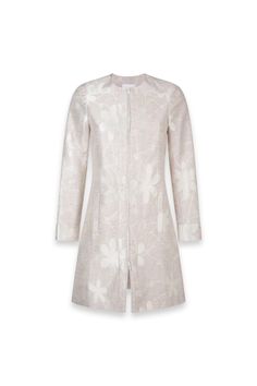 The MIROIR is a long jacquard jacket featuring a mid-front concealed zip opening and round neckline. This long jacquard jacket, in a luminous shade of sand is perfect for evening wear. White Cropped Jacket, Jacquard Jacket, Designer Jackets, Jacket Design, Evening Wear, Round Neckline, Chic Outfits, Timeless Elegance, Coats For Women