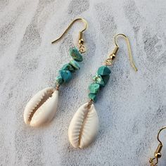 Cowrie Shell Earrings, Sea Inspired Jewelry, Turquoise Jewelry Set, Crafty Fox, Ocean Earrings, December Birthstone Jewelry, Turquoise Hair, Earrings Beach, Ocean Jewelry