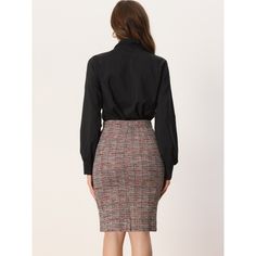 This tweed skirt is detailed with a plaid pattern to add some vintage vibe and build a smart and casual look. A straight waist design shows your graceful and charming figure, bringing you a trendy and attractive look. Good to complete the graceful look with a blouse, crop top, tee shirt, blazer, boots, high heels, and other fashion items. Office Pencil Skirt, Halloween Plaid, Tweed Midi Skirt, Blouse Crop, Plaid Pencil Skirt, Burgundy Top, Boots High, Tweed Skirt, Tweed Fabric