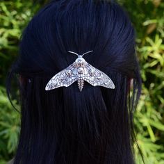 Afro Jewelry, Witchy Hair, Witch Hair, Crescent Moon Jewelry, Witch Moon, Hairpin Accessories, Gothic Hairstyles, Gothic Witch, Crystal Hair Accessories