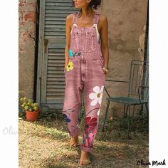 Olivia Mark - Washed Denim Overalls with Printed Floral Design Pink Denim Jumpsuit, Jeans Jumpsuits For Women, Plus Size Denim Jumpsuit, Distressed Cropped Denim Jacket, Womens Denim Jumpsuit, Womens Summer Jumpsuits, Overalls Plus Size, Overalls Casual, Casual Denim Jacket