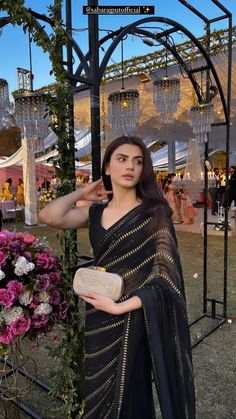 Zubab Rana Dresses, Formal Black Saree, Saree Anarkali Dress, Fashion Skirts Outfits, Aesthetic Saree, Saree Aesthetic, Slay Fits, Trending Saree