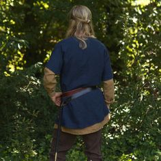 "A great way to add layers to an outfit or warmth on a crisp day. Our Short Sleeve Medieval Linen coats are a great addition to any medieval outfit, LARP kit, ren-faire costume and more! Our design is based on historical viking coats but we chose to make ours out of linen for a more lightweight feel and look. Designed with comfort and range of motion in mind, this garment is made to fit loose. Comes in sizes: XS (chest up to 36\") S (chest up to 40\") M (chest up to 44\") L (chest up to 48\") XL Medieval Outerwear For Larp With Historical Design, Elvish Outerwear For Larp And Medieval Festivals, Historical Design Outerwear For Medieval Festivals, Medieval Style Outerwear For Larp And Festivals, Medieval Style Outerwear For Larp And Medieval Festivals, Elven Outerwear For Medieval Festivals, Elven Long Sleeve Outerwear For Larp, Viking Coat, Medieval Outfit