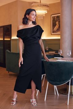 Roslyn Dress Black Dress Colombia South America, Delicate Details, Hug You, South America, Drop Shoulder, Dress Black, Timeless Elegance, The Dress, Essence