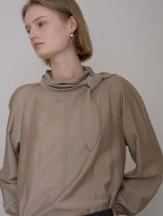 Composition : TENCEL 85% + NYLON 15%Color : TAUPE BROWNCountry of Origin : Republic of Korea Spring Taupe Tops For Workwear, Taupe Tops For Fall Workwear, Autumn Reset, Shade Clothing, Soft Autumn, Fashion Capsule, Light Spring, Linen Blouse, Tie Blouse