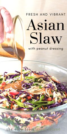 My vegan Asian Slaw with a creamy peanut dressing is a Chinese coleslaw with chow mein noddles that tastes so good you don't even realize how healthy it is. #dressing #best #spicy #creamy #easy #healthy #recipe #asian #chowmein #noodles #potluck #cabbage #vinegar #chicken #sidedish #salad #peanutdressing #vegan #vegetarian #chinese Chinese Coleslaw, Asian Slaw Recipe, Pasti Fit, Vegan Coleslaw, Asian Slaw, Ramen Noodle Recipes, Vegan Asian, Slaw Recipes