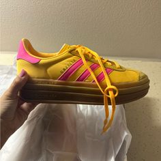 Completely Sold Out Color! Super Cute. They Are A 7.5 Women’s (But I’d Say They Fit An 8-8.5). Please Make Sure To Know Your Sizing In This Style. No Refunds. Completely Brand New With Tags And Box. Adidas Nizza Platform Yellow, Adidas Yellow Sneakers With Rubber Sole, Adidas Yellow Leather Sneakers, Yellow Sneakers With Translucent Outsole And Round Toe, Yellow Custom Sneakers With Rubber Sole For Spring, Custom Yellow Sneakers With Rubber Sole For Spring, Adidas Yellow Sneakers For Spring, Adidas Custom Sneakers With Translucent Outsole And Round Toe, Adidas Custom Sneakers With Translucent Outsole