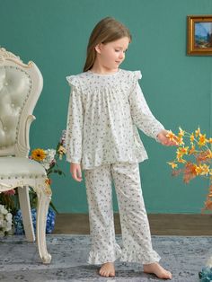 Young Girl's Fresh Sweet Floral Printed Ruffle Hem Long Sleeve Top And Pants Two-Piece Homewear Set White Cute    Floral  Medium Stretch  Young Girls Clothing, size features are:Bust: ,Length: ,Sleeve Length: Girls Dres, Function Dresses, Kids Garments, Girls Frock Design, House Clothes