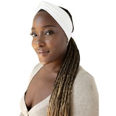 Wrap Life Turbanettes Pre-tied for easy styling are kind on your hair, and on the planet. Crafted from a blend of botanical and synthetic fabrics. Vibrant colors that hold true overtime. Steam Hair Straightener, Love Lips, Hair Turban, Short Women Fashion, Organic Hair, Hair Wraps, Hair Growth Oil, Stretch Satin, Bad Hair