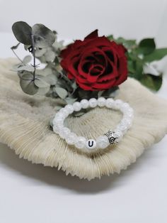 You are looking for birthday, Christmas, Valentine's Day, Mother's Day etc. a beautiful and personal gift for the person you care about? We'll help you with that, because.. we create individual, personal and above all handmade friendship bracelets made of 100% real natural stones, which will definitely put a smile on the face of your loved ones. If you need even more choice and inspiration, you are welcome to be inspired on our Instagram page: www.instagram.com/chainy.de and feel free to write t Friendship Day Ideas, Gift Idea For Girlfriend, Handmade Friendship Bracelets, Crystal Stones, Rock Crystal, Friendship Bracelet, Best Gift, Pearl Bracelet, Handmade Bracelets