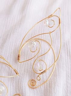 Butterfly Ear Cuff 14K Gold Elf Ear Cuffs Wire Elf Ear - Etsy Malaysia Fantasy Ear Cuff, Wire Elf Ear Cuffs, Gold Elf Ear Cuff, Elf Ears Jewelry, Diy Wire Elf Ear Cuff, Elf Ear Cuff Diy, Elf Ear Cuff Tutorial, Wire Fairy Ears, Elf Earings