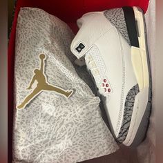 Nike Air Jordan 3 Reimagined White Red Black Cement Grey Dm0967-100 Size 4y - 7y Jordan 3 Reimagined, Black Toddler Shoes, Metallic Gold Shoes, Nike Kids Shoes, Toddler Nike Shoes, Air Max 90 Leather, Nike Air Jordan 3, Jordan 3 Retro, Black Cement