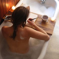 Bathtub Caddy #american-made #bath-caddy #bathroom Drømme Bad, Wood Tub, Recycled Home Decor, Mini Loft, Reclaimed Oak, Wood Pallets, My Dream Home, Home Interior, Feng Shui