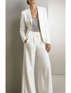 Pantsuit / Jumpsuit Mother of the Bride Dress Elegant Jewel Neck Floor Length Polyester Long Sleeve with Ruching 2021 7910809 2021 – $149.99 Mother Of The Groom Suits, Sukienki Maksi, Couture Dior, Wedding Pantsuit, Wedding Pants, White Pants Women, Woman In White, Tuxedo Women, Pantsuits For Women