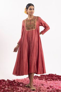 Peach kalidar tunic with embroidered yoke in floral pattern using thread, tubes, cutdana. - Aza Fashions Navratri Embroidered Straight Kurta Dress, Navratri Anarkali Dress With Intricate Embroidery, Anarkali Semi-stitched Designer Embroidered Dress, Anarkali Designer Semi-stitched Embroidered Dress, Anarkali Tunic Dress With Intricate Embroidery, Anarkali Semi-stitched Embroidered Dress For Designer Wear, Anarkali Embroidered Dress With Intricate Embroidery For Eid, Anarkali Embroidered Dress With Intricate Details For Eid, Designer Eid Embroidered Dress With Intricate Embroidery