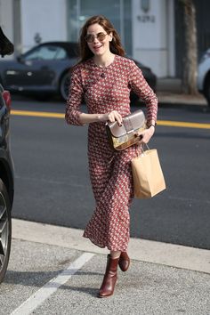 Casual Office Fashion, Casual Elegant Style, Michelle Monaghan, Estilo Chic, Chic Look, Versatile Outfits, Casual Chic Style, Professional Outfits, Womens Fashion Casual