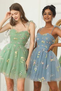 Green Short A-Line Homecoming Dress With Embroidery Champagne Homecoming Dresses, Mint Green Prom Dress, Floral Homecoming Dresses, Fest Outfits, Tea Length Wedding, Dress With Embroidery, Elegant Party Dresses, Dress Occasion, Party Kleidung