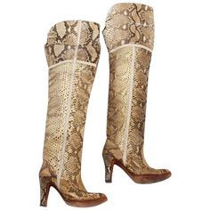 Luxury Knee-high Boots, Luxury Fitted Knee-high Boots With Leather Lining, Luxury Thigh High Heeled Boots, Chic Leather, Knee High Leather Boots, Chia Pudding, Pudding Recipes, Shoe Show, Crazy Shoes