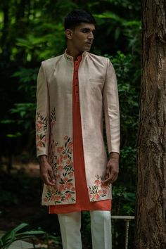 Beige longline jacket with floral embroidery. Comes with peach kurta and pyjama. - Aza Fashions Kurta Set Men, Men Kurta, Pajama Pattern, Kurta Set For Men, Longline Jacket, Beige Jacket, Floral Jacket, Satin Color, Embroidered Jacket