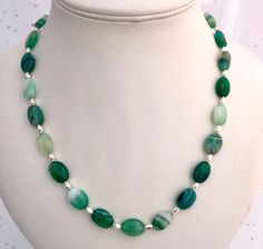 Green Agate Necklace, Bright Green Beaded Necklace, Green Banded Agate, Semi Precious Natural Stone Necklace, Striped Green Agate Necklace Beaded Necklace Green, Short Necklaces, Green Beaded Necklace, Natural Stone Necklace, Beaded Necklace Diy, Beaded Jewellery, Natural Stones Necklace, Necklace Diy, Green Beads