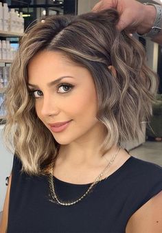 Balayage Hair Ideas, Soft Gradient, Subtle Balayage, Fall Hair Color For Brunettes, Lob Hairstyle, Penteado Cabelo Curto, Brown Blonde Hair, Balayage Highlights