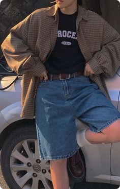 Masculine Outfits Nonbinary, Loose Belt Outfit, Nonbinary Grunge Fashion, Comfy Outfits For School Men, Avi Roque, Futch Fashion Summer, Asian Summer Outfits Men, Soft Male Outfits, Summer Transmasc Outfits