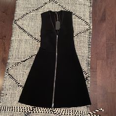 Size 2. New With Tags. Black Scuba Material Dress. Zipper In Front And Open Back. Bone Dress, Material Dress, Dress Zipper, Rag & Bone, Open Back, Colorful Dresses, Size 2, Midi Dress, Zipper