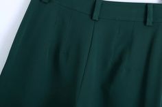 Dark Green High-Waisted Straight-Leg Suit Pants Elevate your workwear wardrobe with these Dark Green High-Waisted Straight-Leg Suit Pants. Crafted from premium fabric, these pants offer a comfortable and flattering fit. The high-waist design adds a touch of sophistication, while the straight-leg silhouette creates a sleek and polished look. Perfect for both formal and casual occasions, these suit pants can be easily dressed up or down. Pair them with a tailored blazer for a professional ensemble Homewear Dress, Leopard Print Party, Casual Sundress, Elegant Office, Night Dress For Women, Bohemian Maxi Dress, Backless Mini Dress, Long Dress Casual, Vintage Maxi Dress